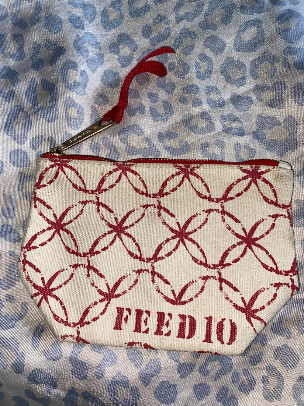 Canvas cosmetic pouch by clarinet
